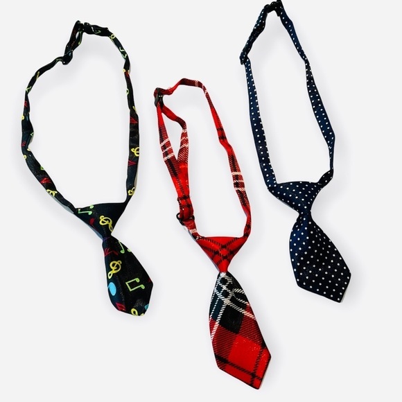 Set of 3 Dog or Cat Neck Ties - Picture 1 of 8